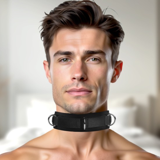 Picture of Neoprene Bondage Collar with D-Rings