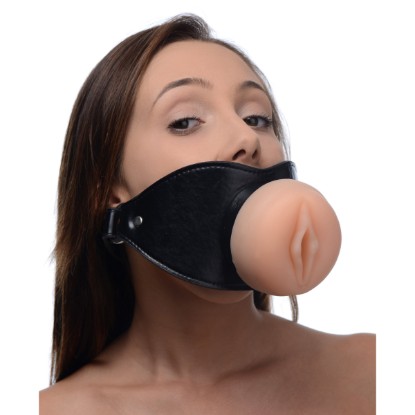 Picture of Pussy Face Oral Sex Mouth Gag