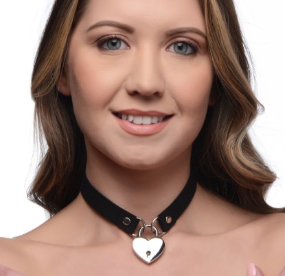Picture of Lock-It Heart Choker