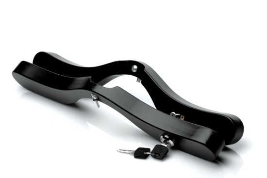 Picture of Isabella Sinclaire E-Stim Locking Humbler