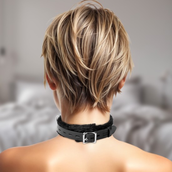 Picture of Strict Leather Narrow Fur Lined Locking Collar
